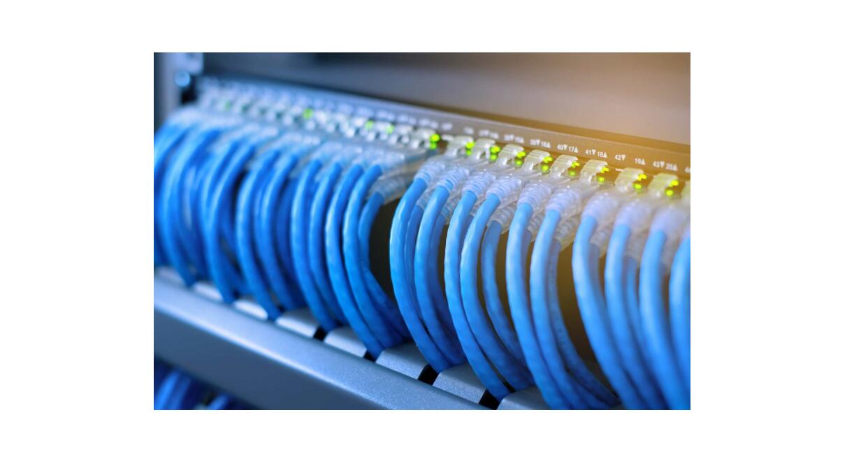 2023 Networking Guide:Choosing Between Fiber Optic Cabling and Cat6 ...